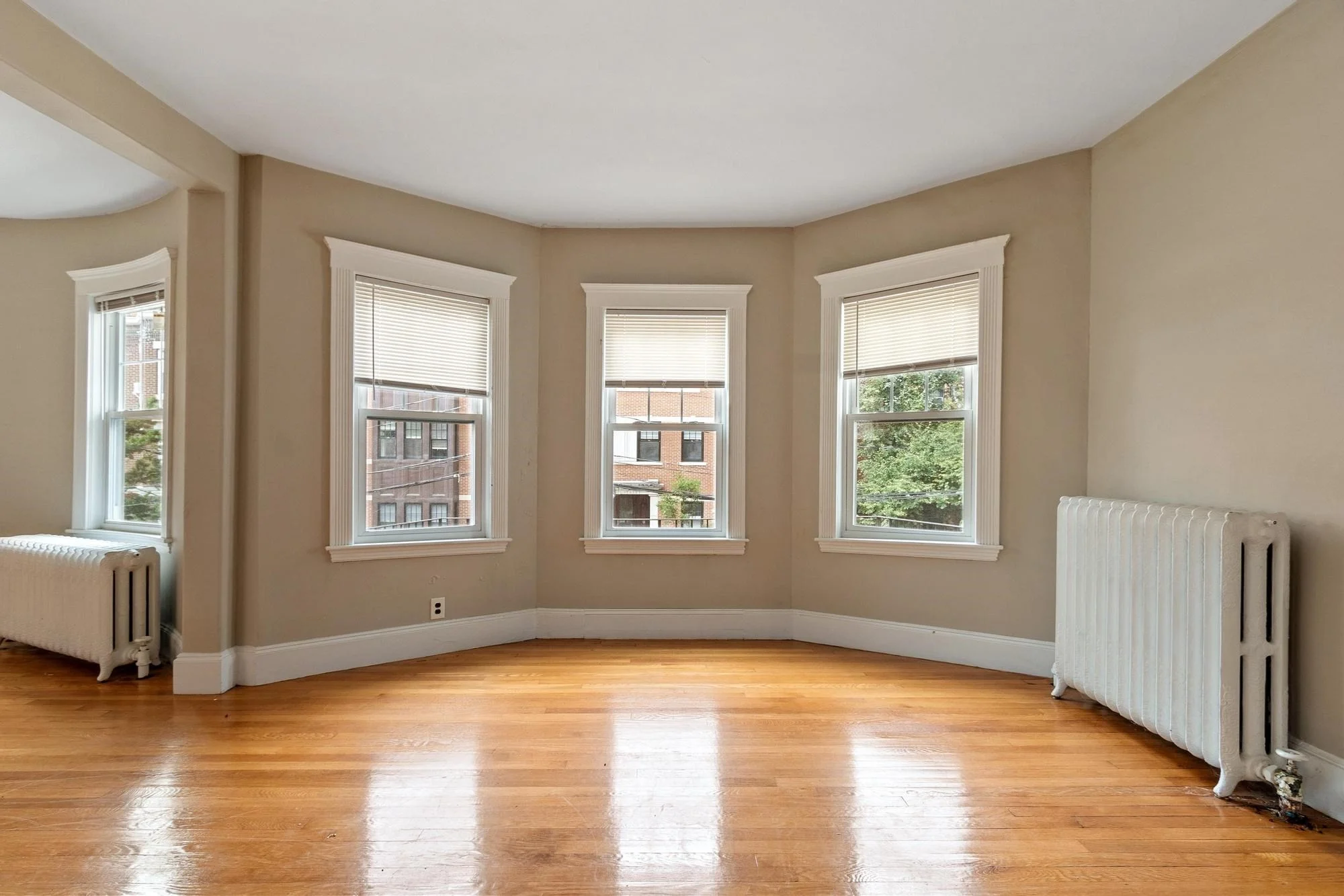 4 bed, 1 bath apartment for rent at 101 Saint Paul St Unit 2, Coolidge Corner — photo 37 of 39