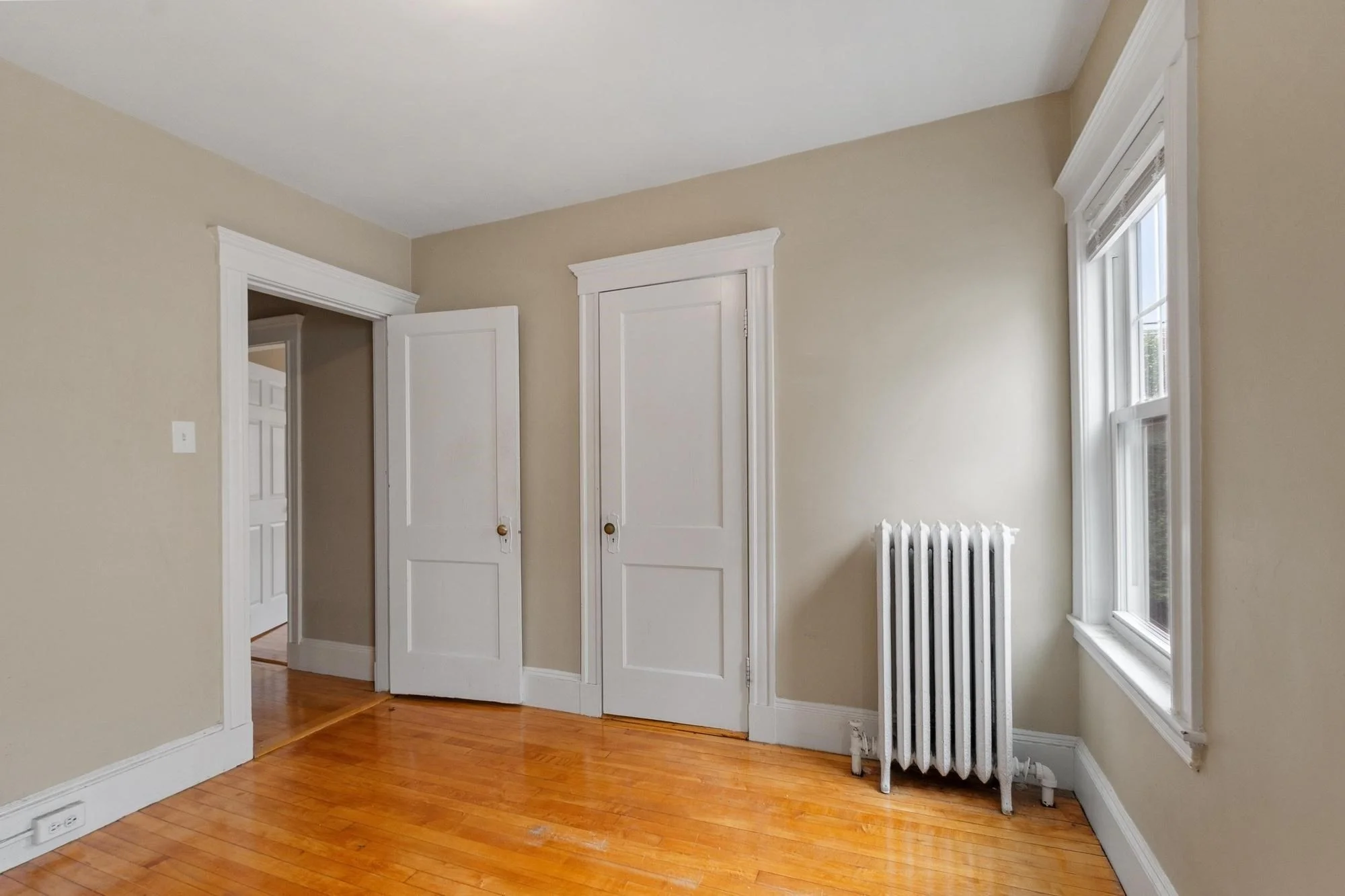 4 bed, 1 bath apartment for rent at 101 Saint Paul St Unit 2, Coolidge Corner — photo 5 of 39