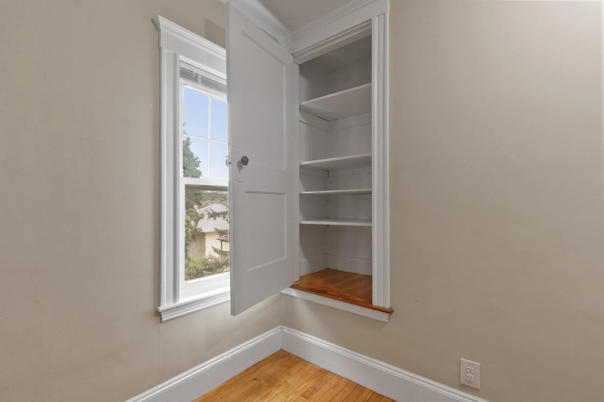 4 bed, 1 bath apartment for rent at 101 Saint Paul St Unit 2, Coolidge Corner — photo 18 of 39