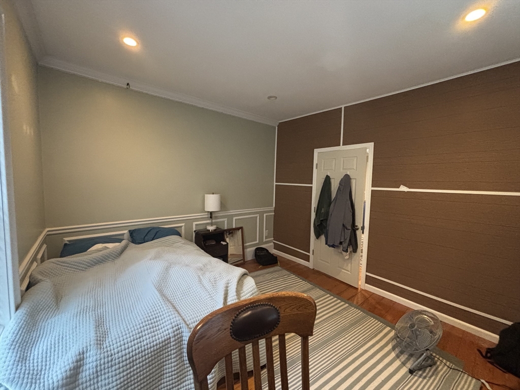5 bed, 3 bath apartment for rent at 101 Sawyer Ave Unit 2, Dorchester — photo 15 of 31