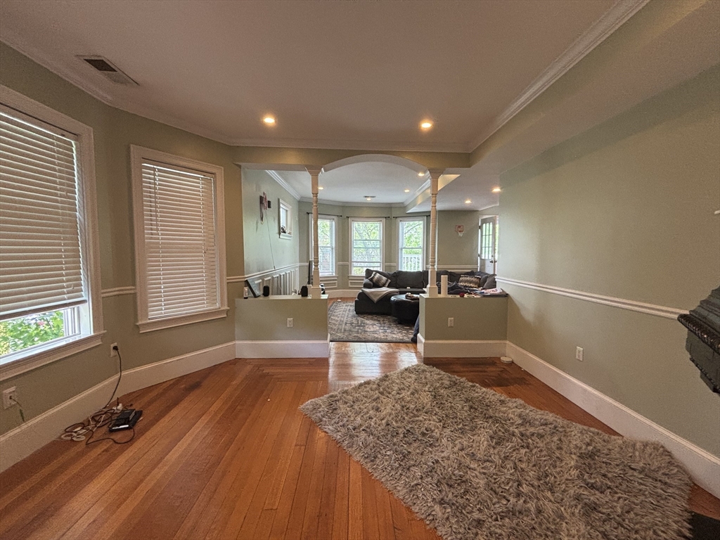 5 bed, 3 bath apartment for rent at 101 Sawyer Ave Unit 2, Dorchester — photo 11 of 31