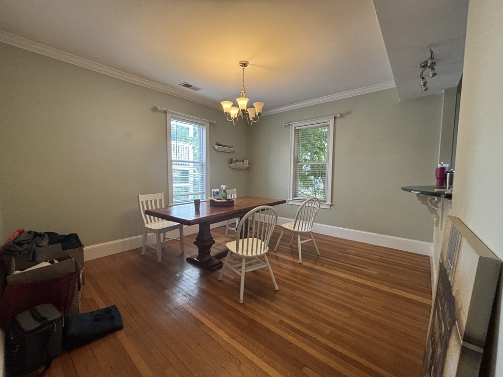 5 bed, 3 bath apartment for rent at 101 Sawyer Ave Unit 2, Dorchester — photo 7 of 31