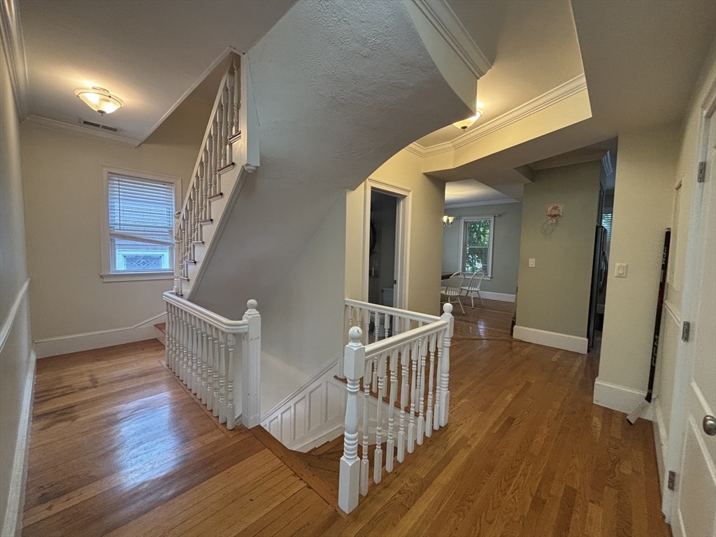 5 bed, 3 bath apartment for rent at 101 Sawyer Ave Unit 2, Dorchester — photo 16 of 31