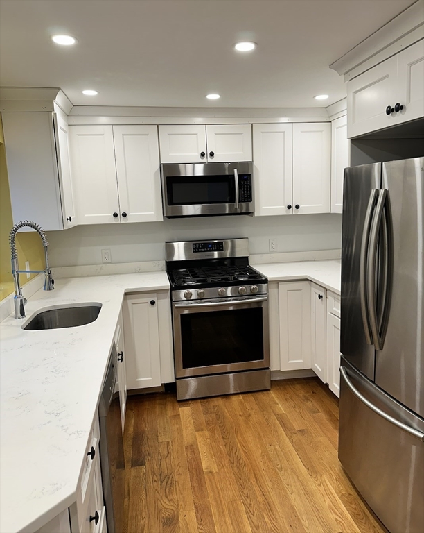 1 bed, 2 bath apartment for rent at 101 School St Unit 101, The Port — photo 2 of 7
