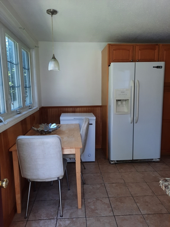 3 bed, 1 bath apartment for rent at 101 Sparks Unit 3, Lowell — photo 11 of 34