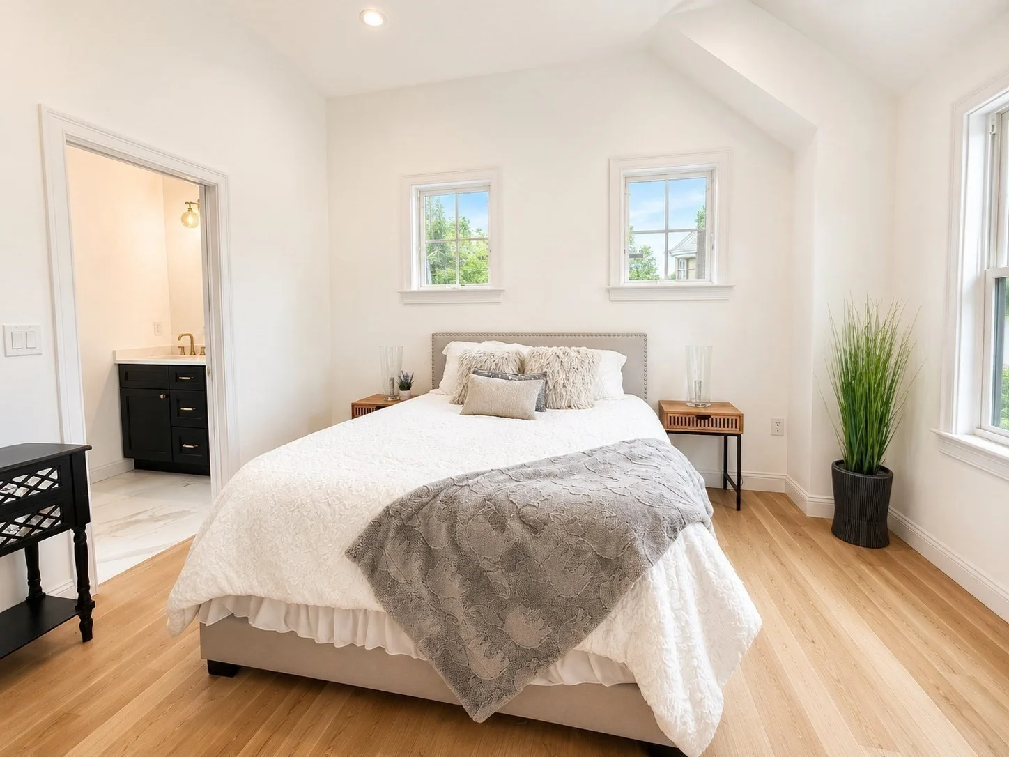 3 bed, 2 bath apartment for rent at 101 Sumner St Unit 2, Quincy — photo 9 of 23