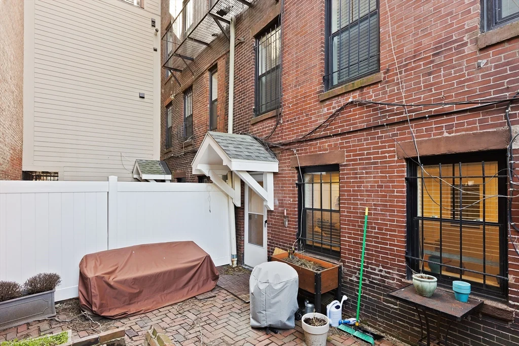 2 bed, 2 bath apartment for rent at 101 W Springfield St Unit 1, South End — photo 17 of 20