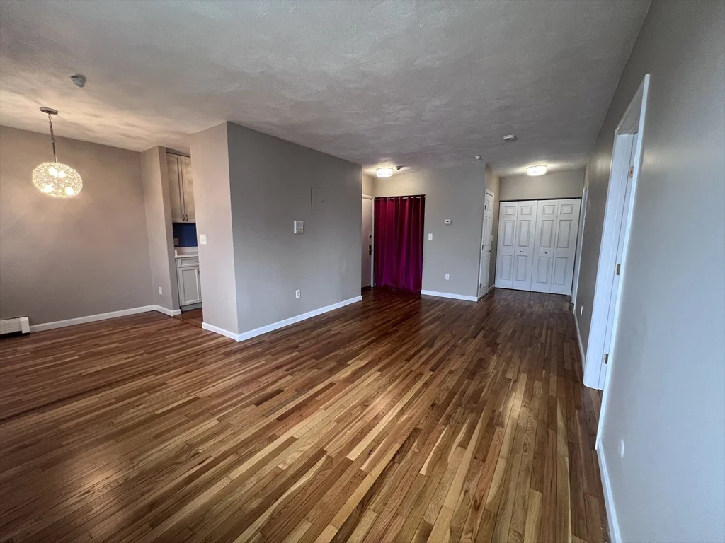 2 bed, 1 bath apartment for rent at 101 Waite St Unit D1, Malden — photo 4 of 18