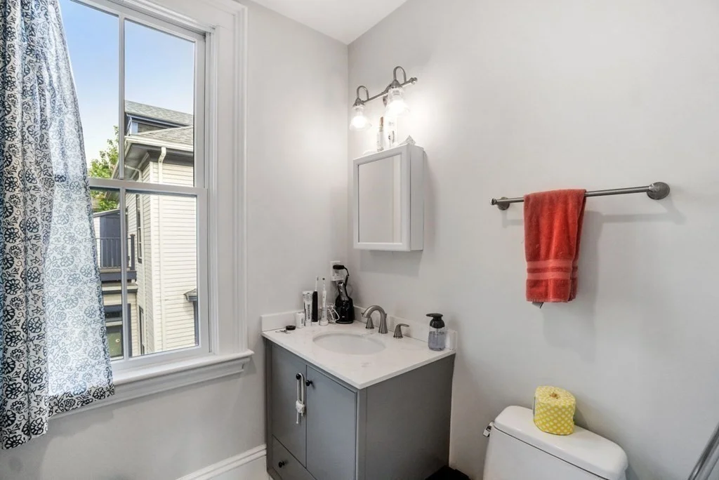 4 bed, 3 bath apartment for rent at 101 Walden St Unit 101, Neighborhood Nine — photo 18 of 41
