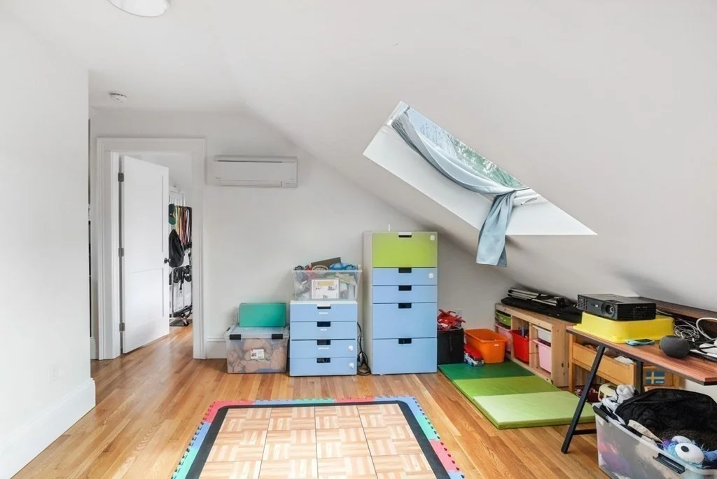 4 bed, 3 bath apartment for rent at 101 Walden St Unit 101, Neighborhood Nine — photo 31 of 41