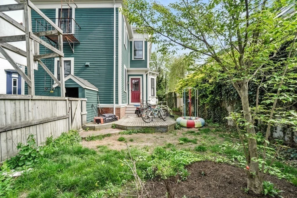 4 bed, 3 bath apartment for rent at 101 Walden St Unit 101, Neighborhood Nine — photo 37 of 41