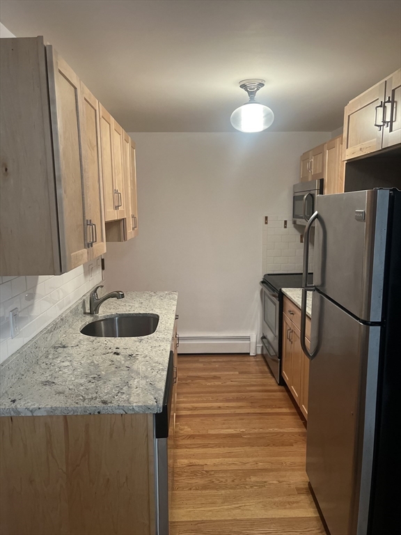 1 bed, 1 bath apartment for rent at 101 Walker St Unit B3, Newtonville — photo 2 of 10