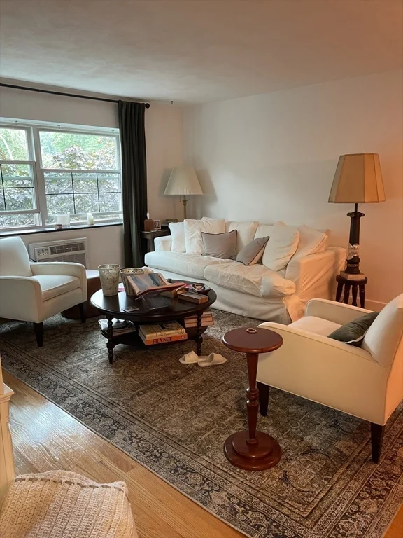 2 bed, 1 bath apartment for rent at 101 Walker St Unit C1, Newtonville — photo 9 of 11