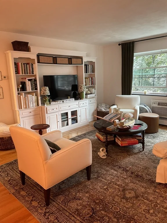 2 bed, 1 bath apartment for rent at 101 Walker St Unit C1, Newtonville — photo 8 of 11