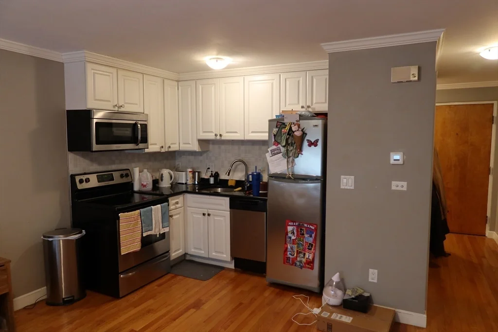 Studio bed, 1 bath apartment for rent at 101 Walker St Unit C4, Newtonville — photo 5 of 10