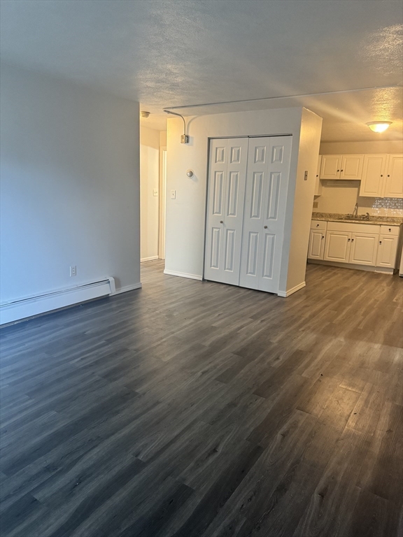 2 bed, 1 bath apartment for rent at 101 Whipple St Unit 10, Worcester — photo 2 of 11