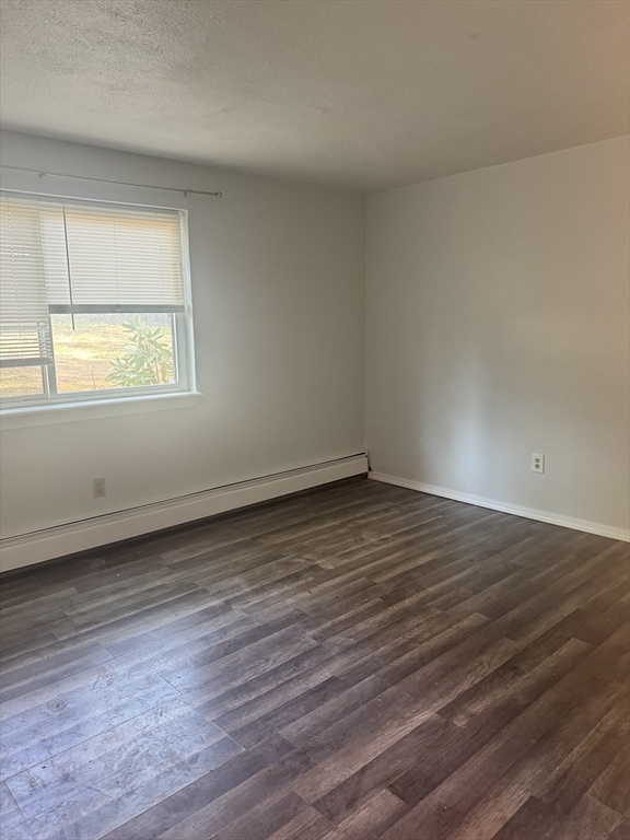 2 bed, 1 bath apartment for rent at 101 Whipple St Unit 10, Worcester — photo 5 of 11