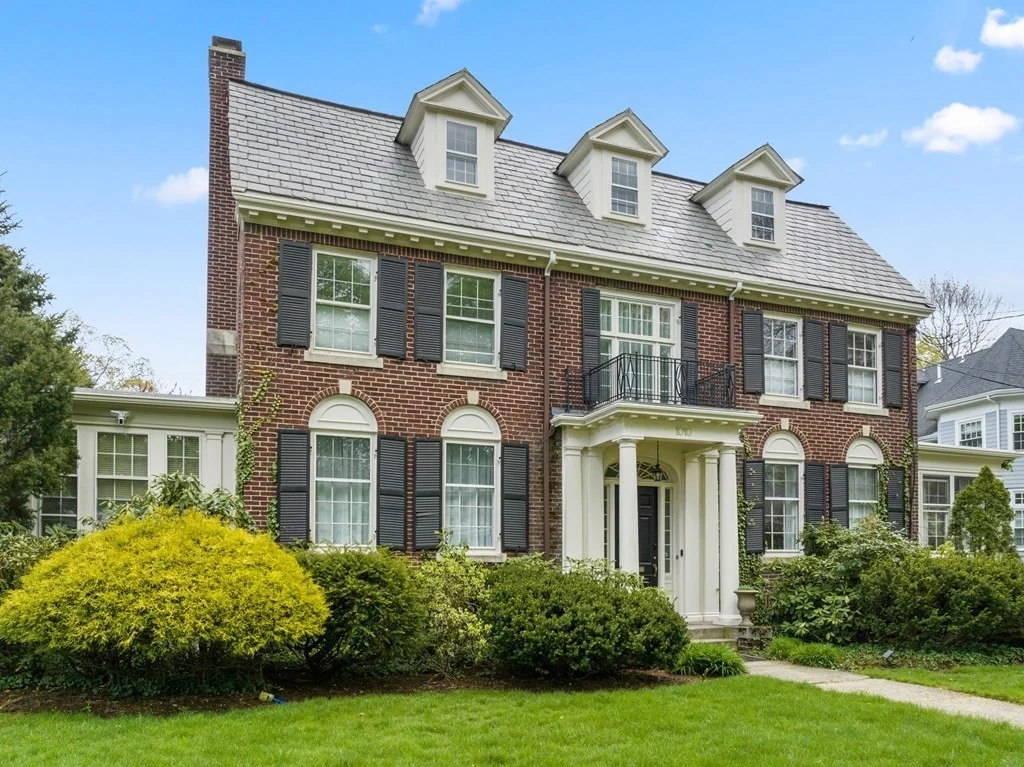 6 bed, 3 bath apartment for rent at 1010 Centre St, Newton Center — photo 16 of 21
