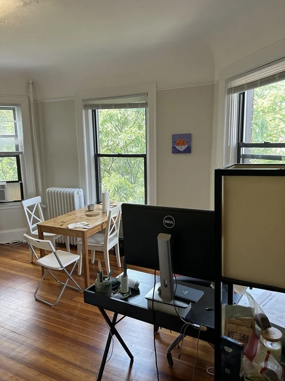 2 bed, 1 bath apartment for rent at 1010 Massachusetts Ave Unit 57, Riverside — photo 3 of 8