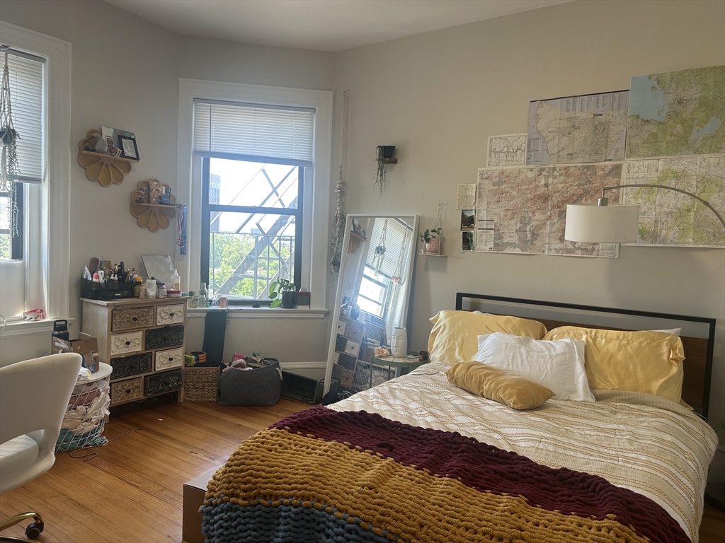 2 bed, 1 bath apartment for rent at 1010 Massachusetts Ave Unit 66, Harvard Square — photo 15 of 17