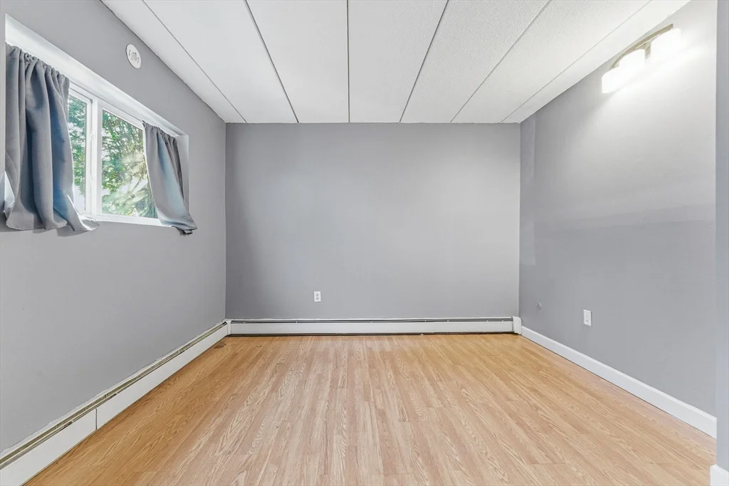 2 bed, 1 bath apartment for rent at 1011 Main St Unit 5, Woburn — photo 14 of 26