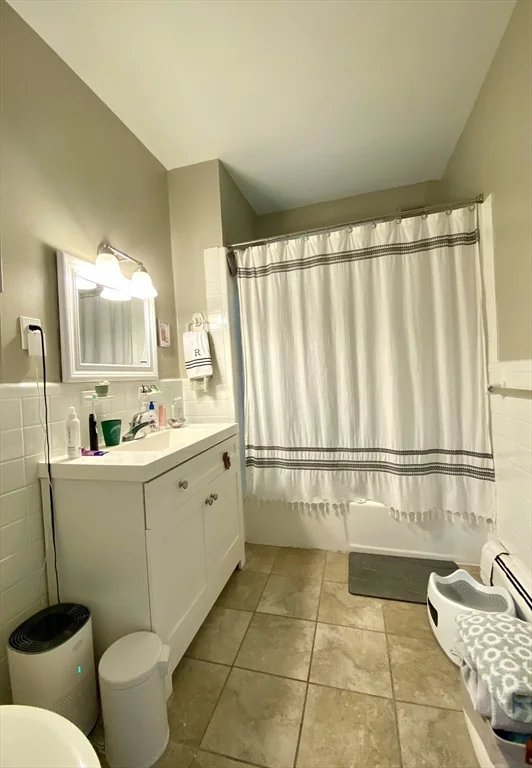 3 bed, 1 bath apartment for rent at 1011 Washington St Unit 1, Newton — photo 15 of 17