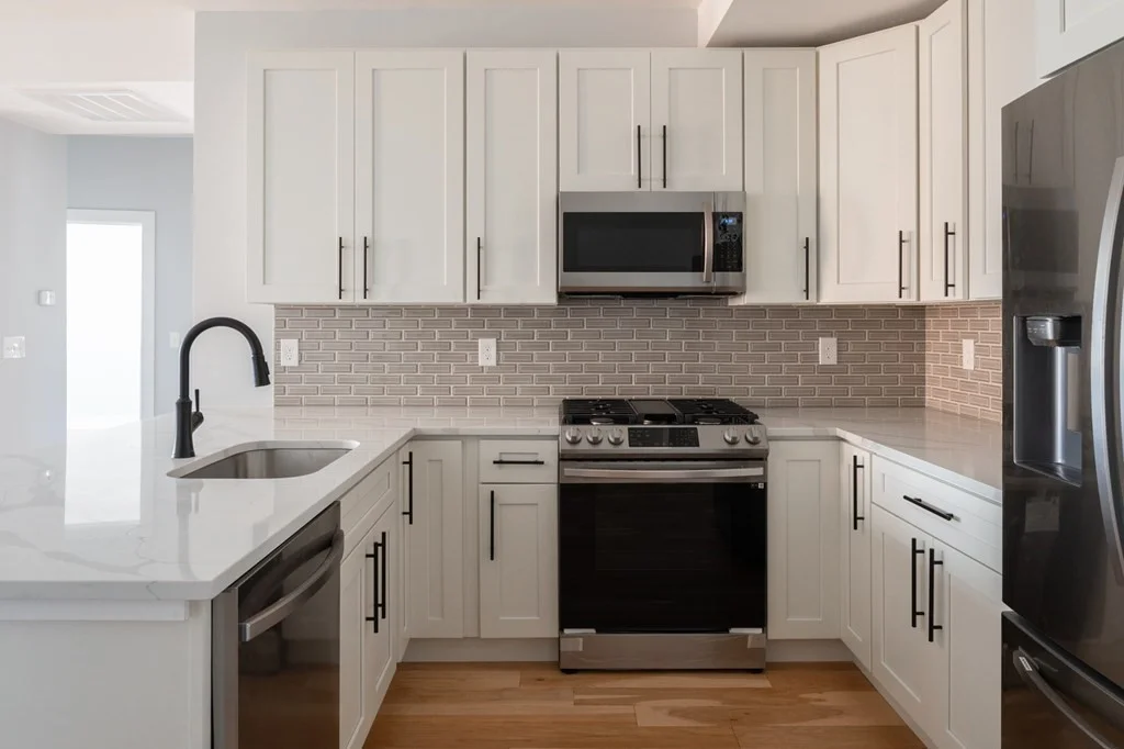 2 bed, 2 bath apartment for rent at 1012-1016 Bennington St Unit 2, East Boston — photo 4 of 10