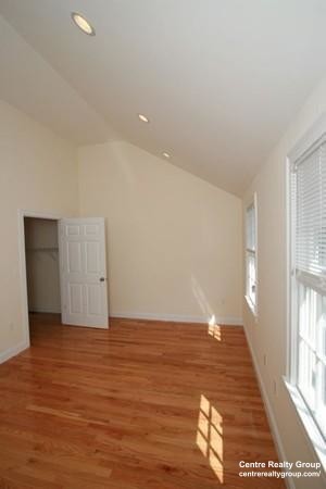 2 bed, 1.5 bath apartment for rent at 1012 Chestnut St Unit 1, Newton Upper Falls — photo 9 of 14