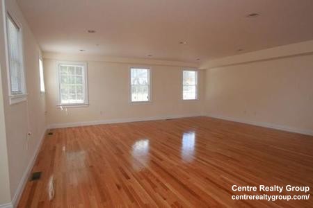2 bed, 1.5 bath apartment for rent at 1012 Chestnut St Unit 1, Newton Upper Falls — photo 6 of 14