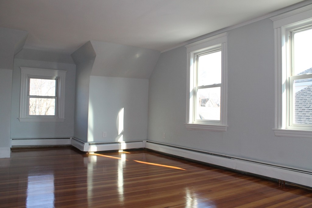 4 bed, 2 bath apartment for rent at 1014 South St Unit 2, Roslindale — photo 7 of 10
