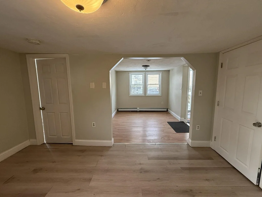 1 bed, 1 bath apartment for rent at 102-104 Cherry St Unit 2, Whitman — photo 4 of 8