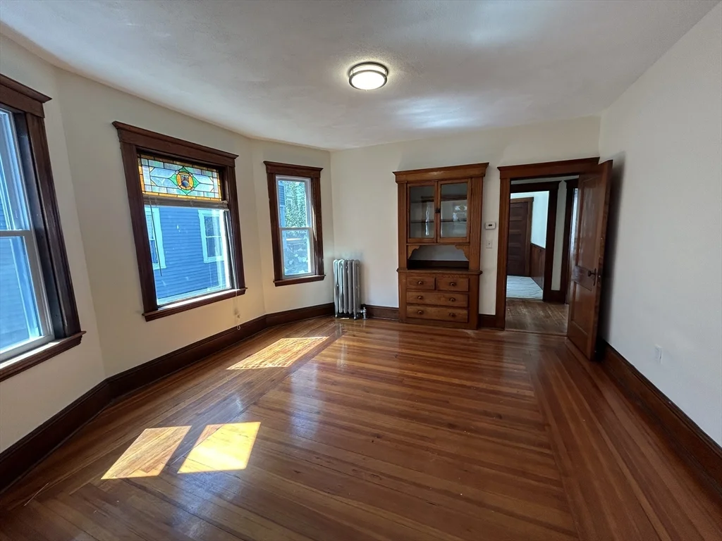 2 bed, 1 bath apartment for rent at 102-104 Pearson Rd Unit 1, Powder House Square — photo 5 of 12