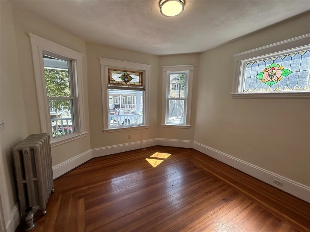 2 bed, 1 bath apartment for rent at 102-104 Pearson Rd Unit 1, Powder House Square — photo 6 of 12