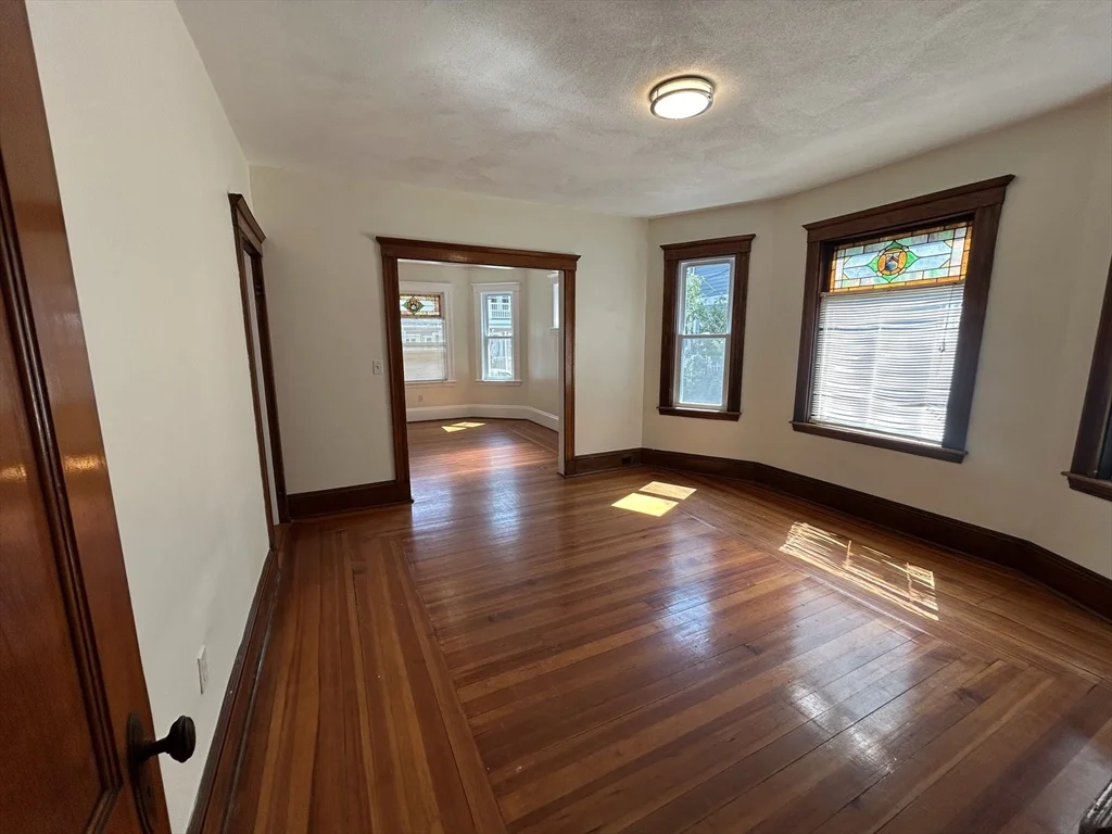 2 bed, 1 bath apartment for rent at 102-104 Pearson Rd Unit 1, Powder House Square — photo 4 of 12