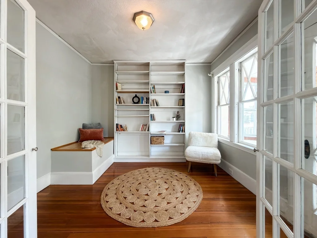 2 bed, 1 bath apartment for rent at 102-104 Pearson Rd Unit 2, Powder House Square — photo 2 of 14