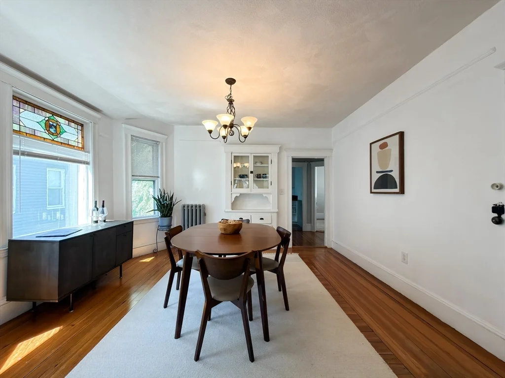 2 bed, 1 bath apartment for rent at 102-104 Pearson Rd Unit 2, Powder House Square — photo 3 of 14
