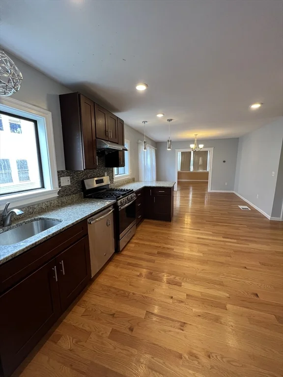 2 bed, 1 bath apartment for rent at 102-104 Varnum St Unit 1, East Arlington — photo 3 of 15
