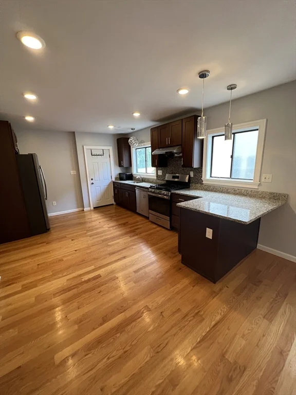 2 bed, 1 bath apartment for rent at 102-104 Varnum St Unit 1, East Arlington — photo 4 of 15