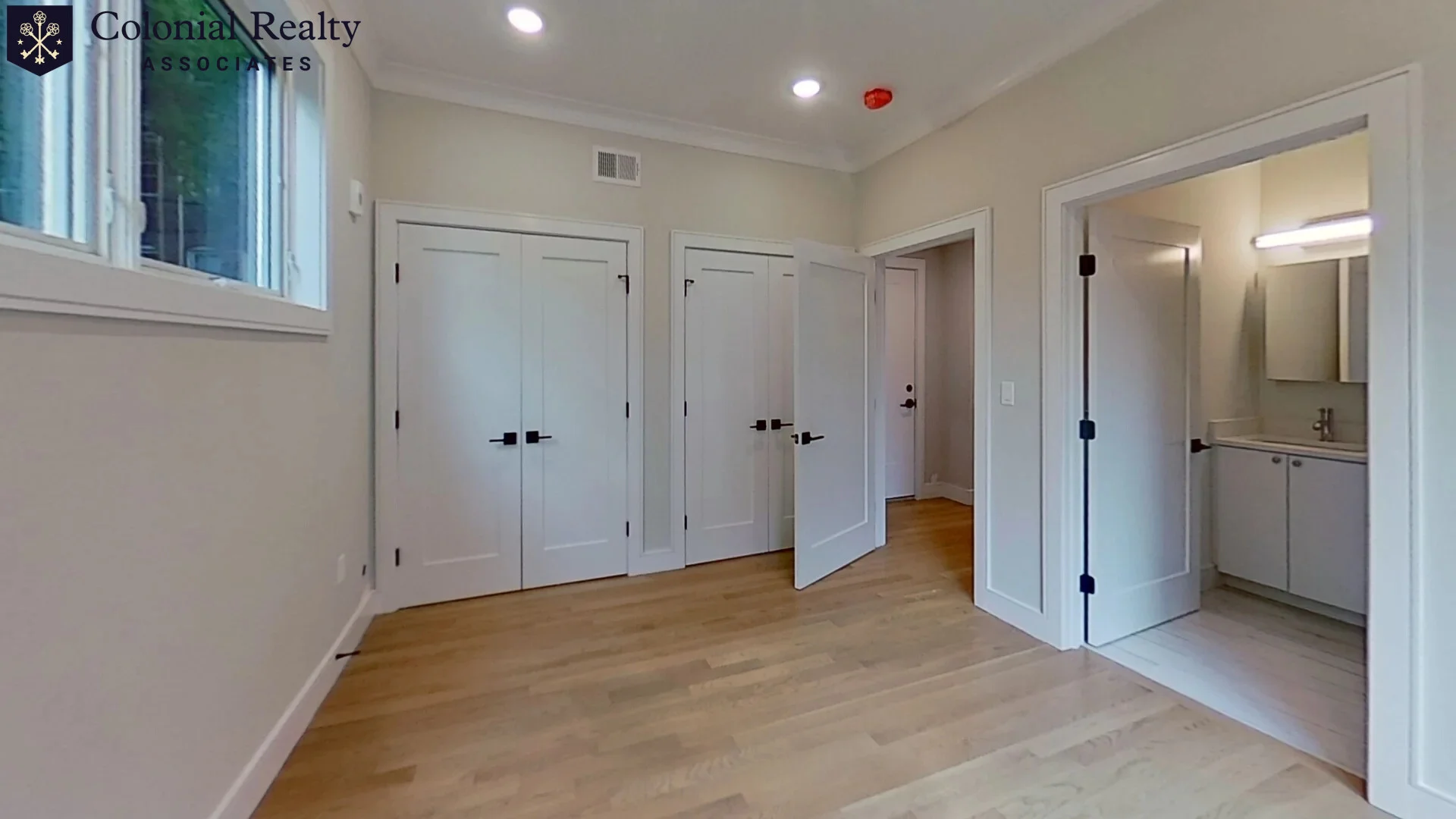 2 bed, 2 bath apartment for rent at 102-104 Warren St Unit 3, Roxbury — photo 3 of 8