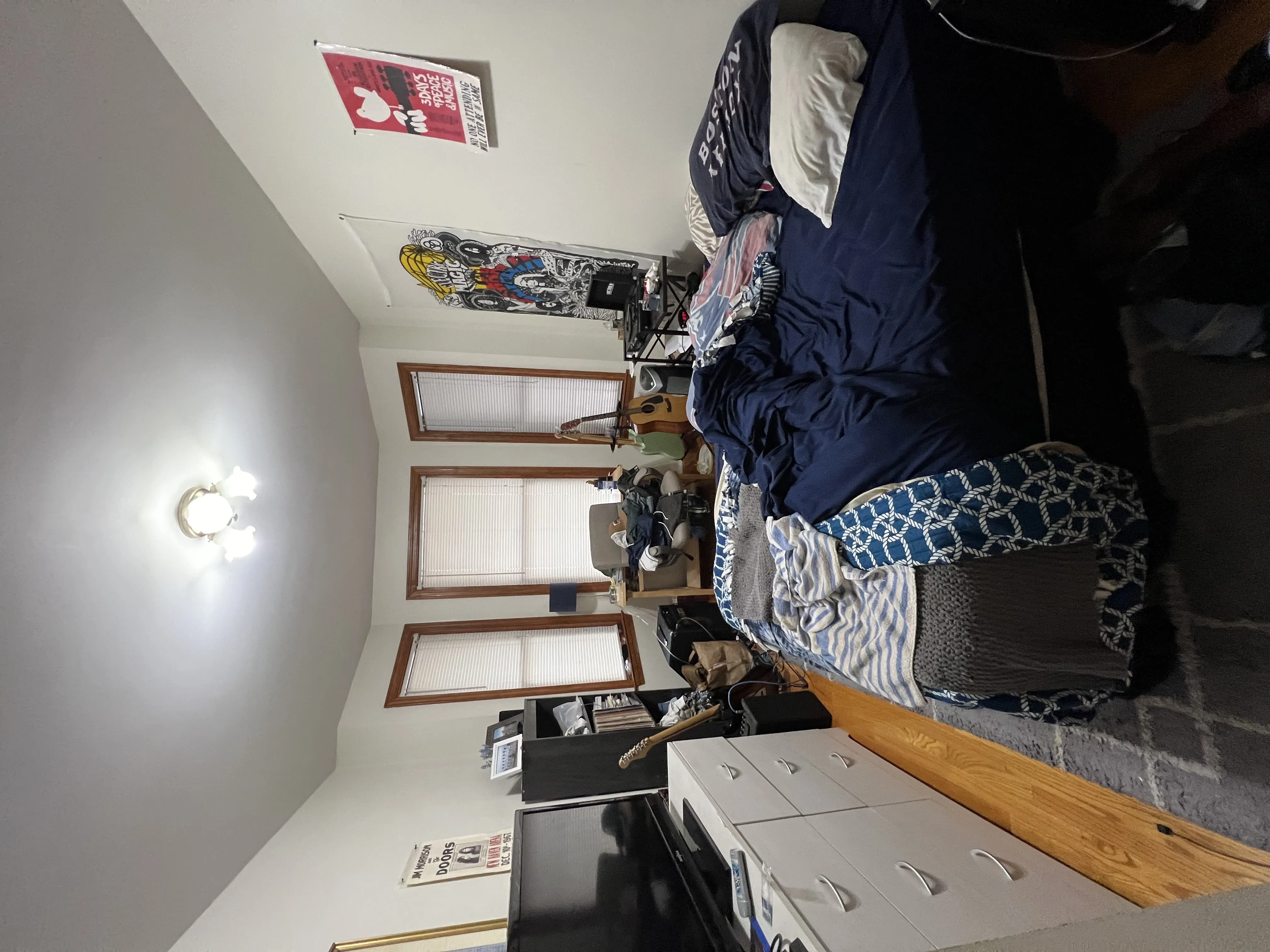 4 bed, 2 bath apartment for rent at 102 Allston St Unit 3, Allston — photo 4 of 18