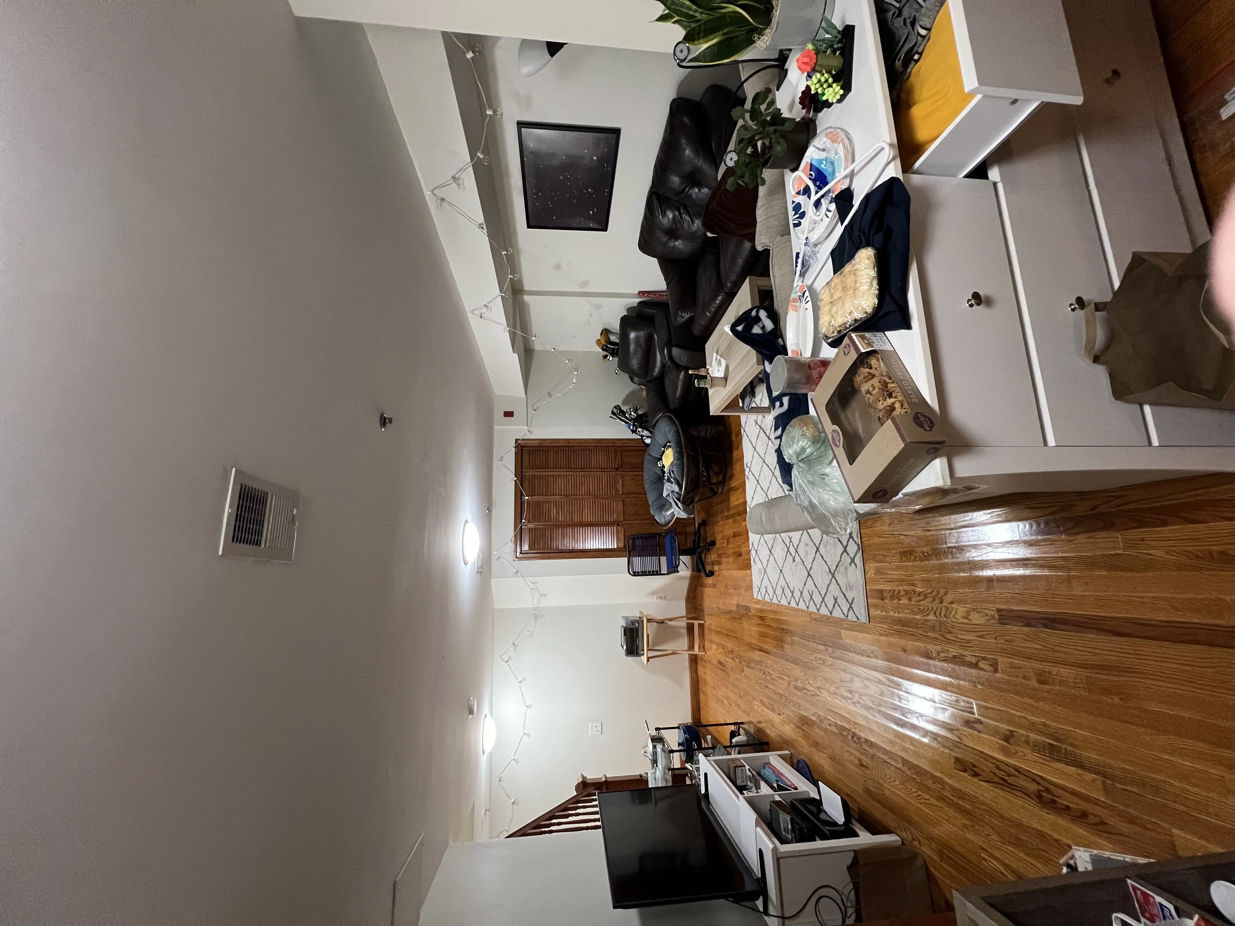 4 bed, 2 bath apartment for rent at 102 Allston St Unit 3, Allston — photo 11 of 18