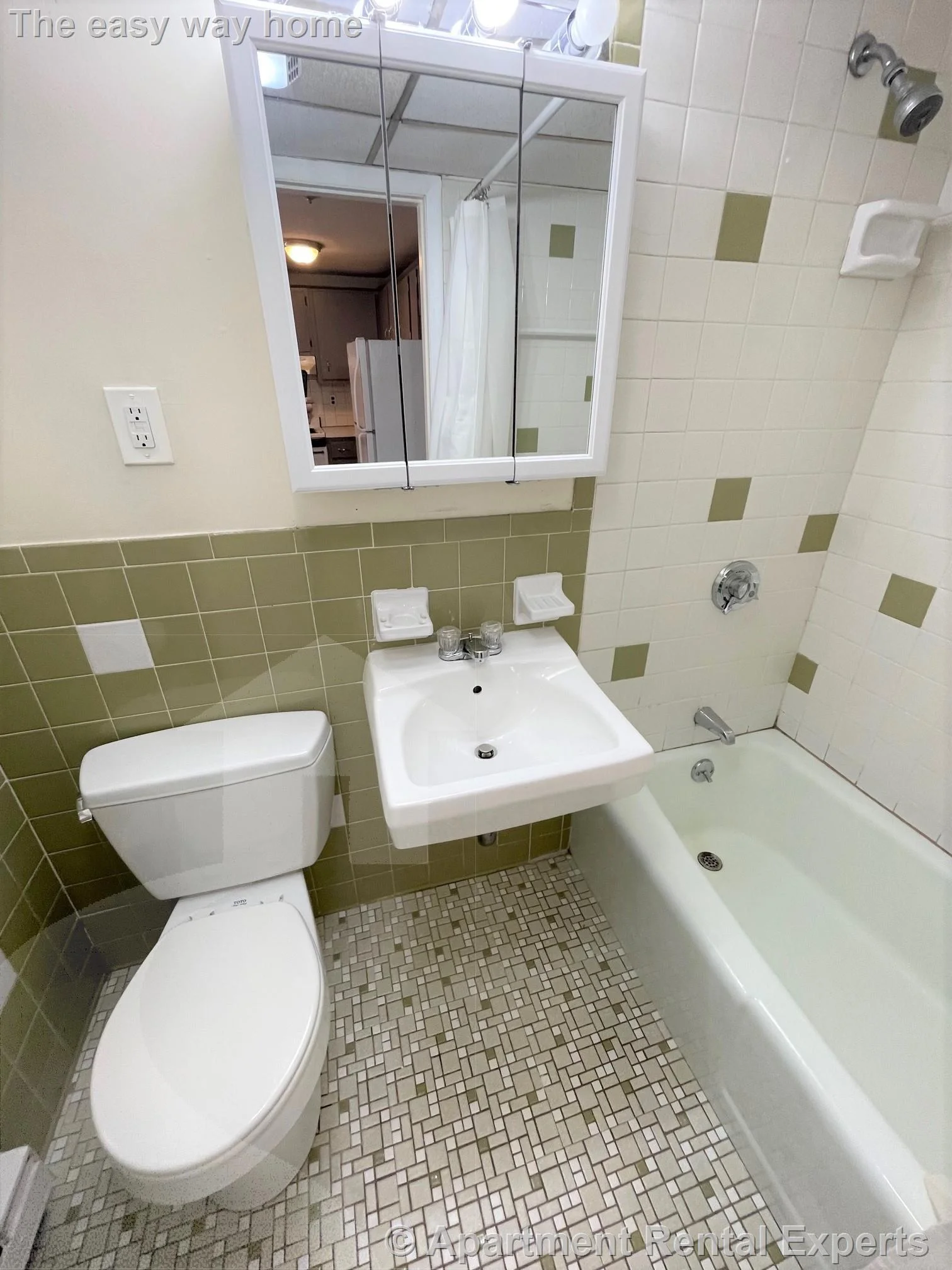 1 bed, 1 bath apartment for rent at 102 Alpine St Unit 2, Magoun Square — photo 5 of 8