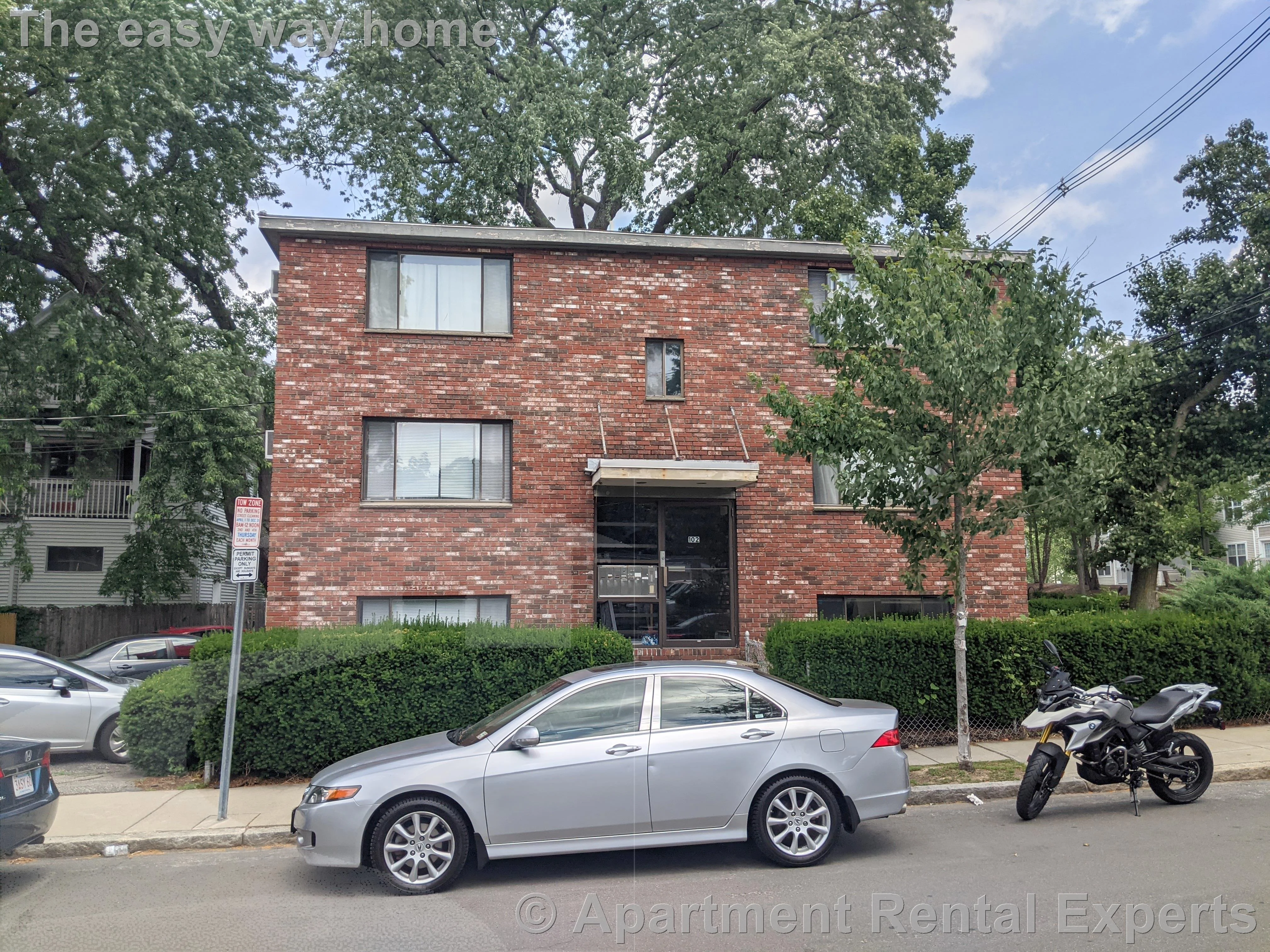 1 bed, 1 bath apartment for rent at 102 Alpine St Unit 3, Magoun Square — photo 13 of 14