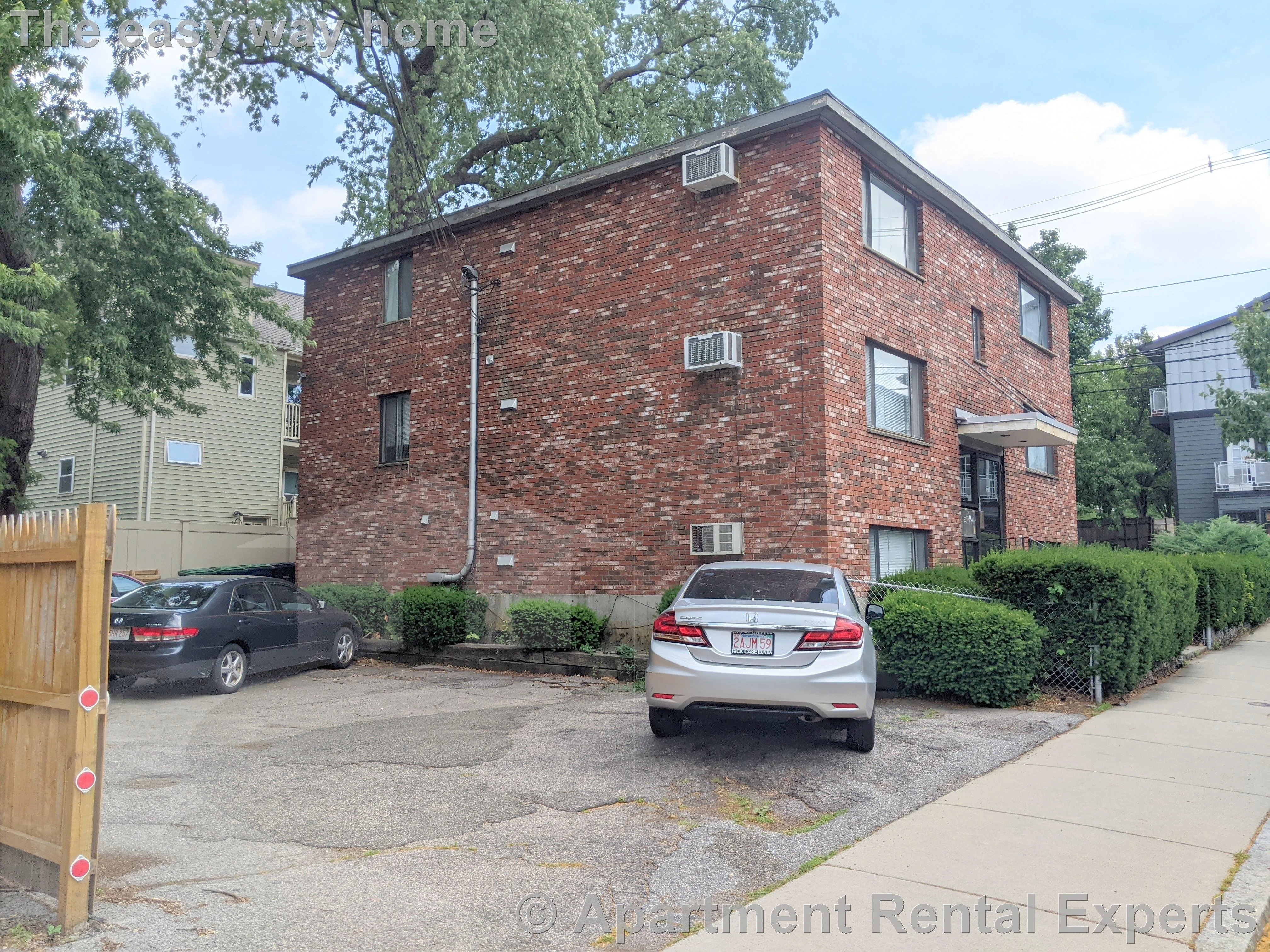 1 bed, 1 bath apartment for rent at 102 Alpine St Unit 3, Magoun Square — photo 14 of 14