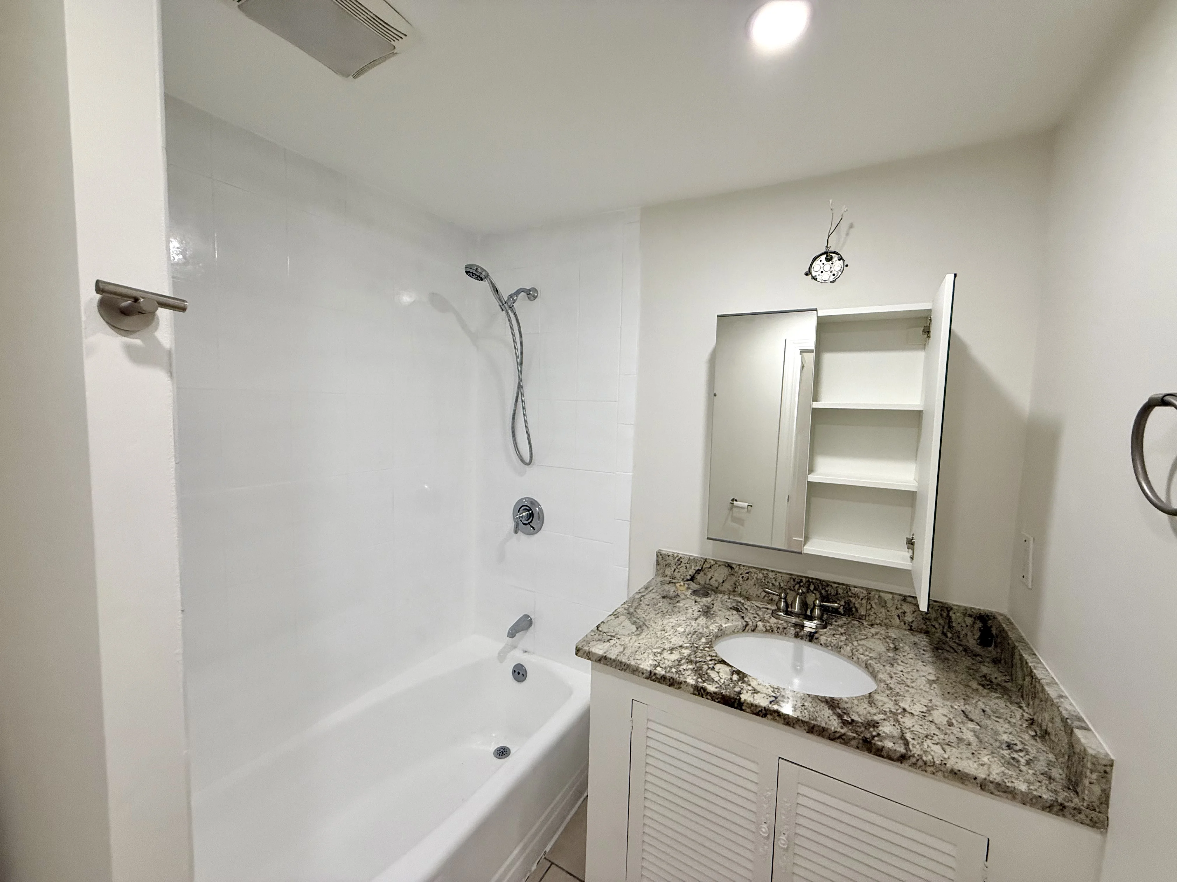 1 bed, 1 bath apartment for rent at 102 Appleton St Unit 2, South End — photo 12 of 14