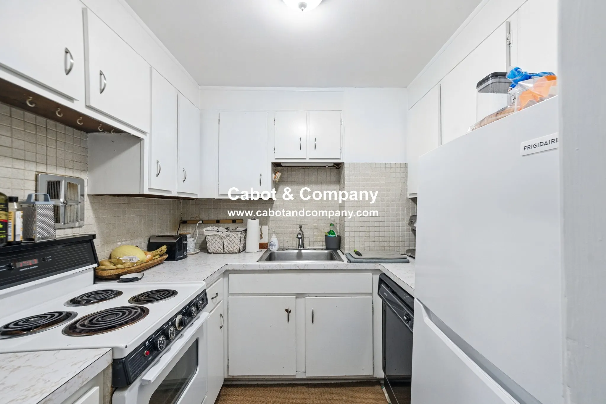1 bed, 1 bath apartment for rent at 102 Appleton St Unit 3A, South End — photo 4 of 9