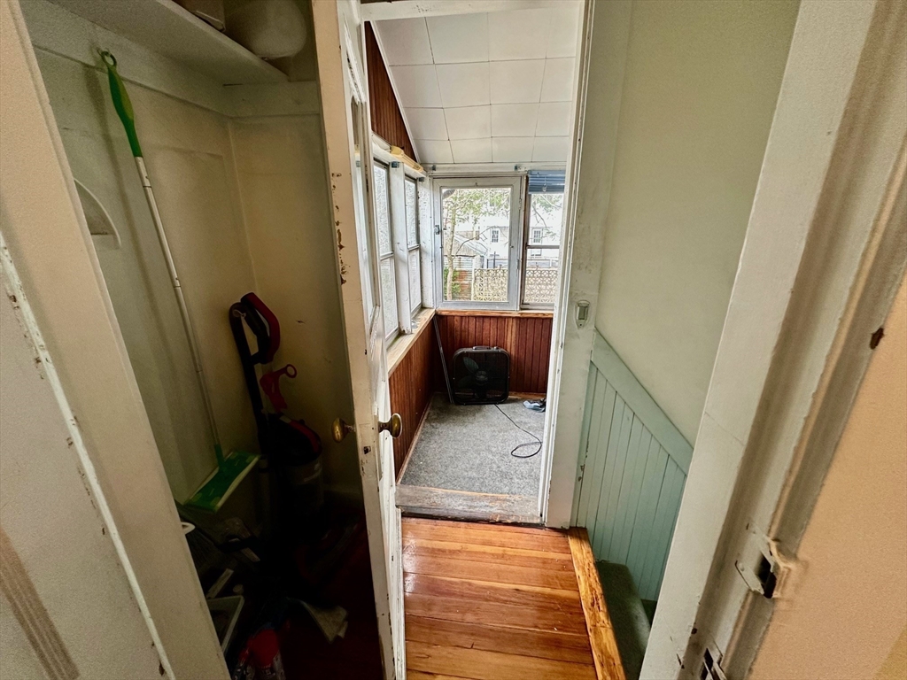 3 bed, 1 bath apartment for rent at 102 Bennett St Unit 2, Brighton — photo 16 of 17