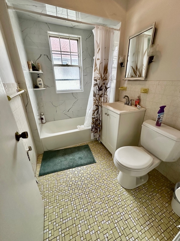 3 bed, 1 bath apartment for rent at 102 Bennett St Unit 2, Brighton — photo 15 of 17