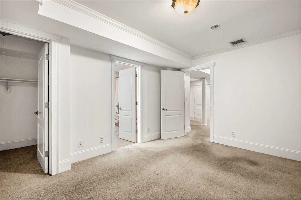 3 bed, 2 bath apartment for rent at 102 Boston St Unit 1, Dorchester — photo 26 of 40