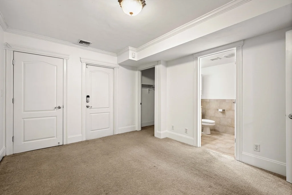 3 bed, 2 bath apartment for rent at 102 Boston St Unit 1, Dorchester — photo 25 of 40